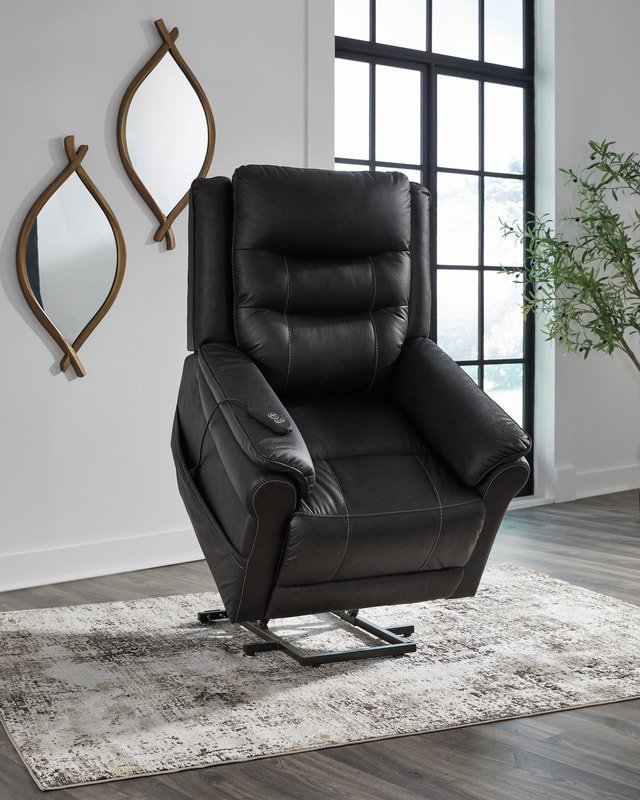 18005-12-angle-up_orig.jpeg Ashley 1800512 - Power Lift Recliner