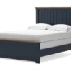 Landocken Full Panel Bed Queen