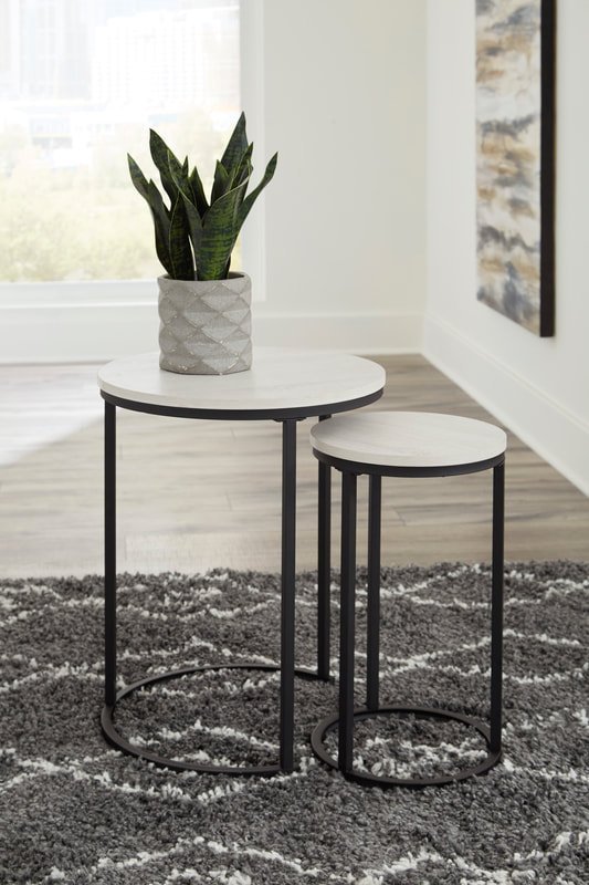 a4000225_orig.jpeg A4000225 - Accent Table Set