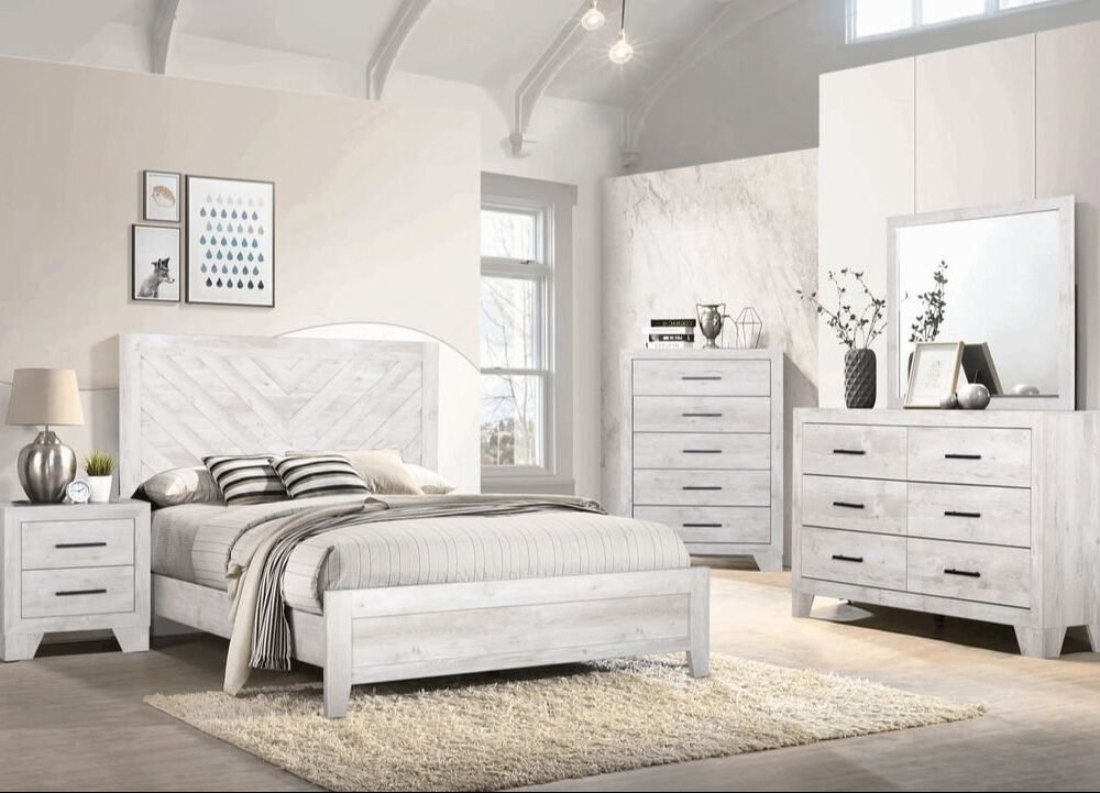 HH3520 - 5pc Bedroom Set - Queen, King