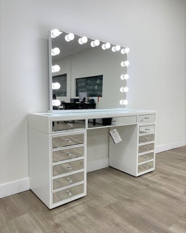 Hollywood Vanity